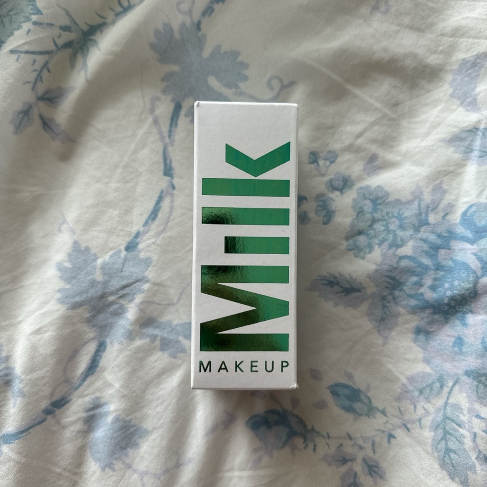 Never opened Milk Makeup HYDRO GRIP PRIMER